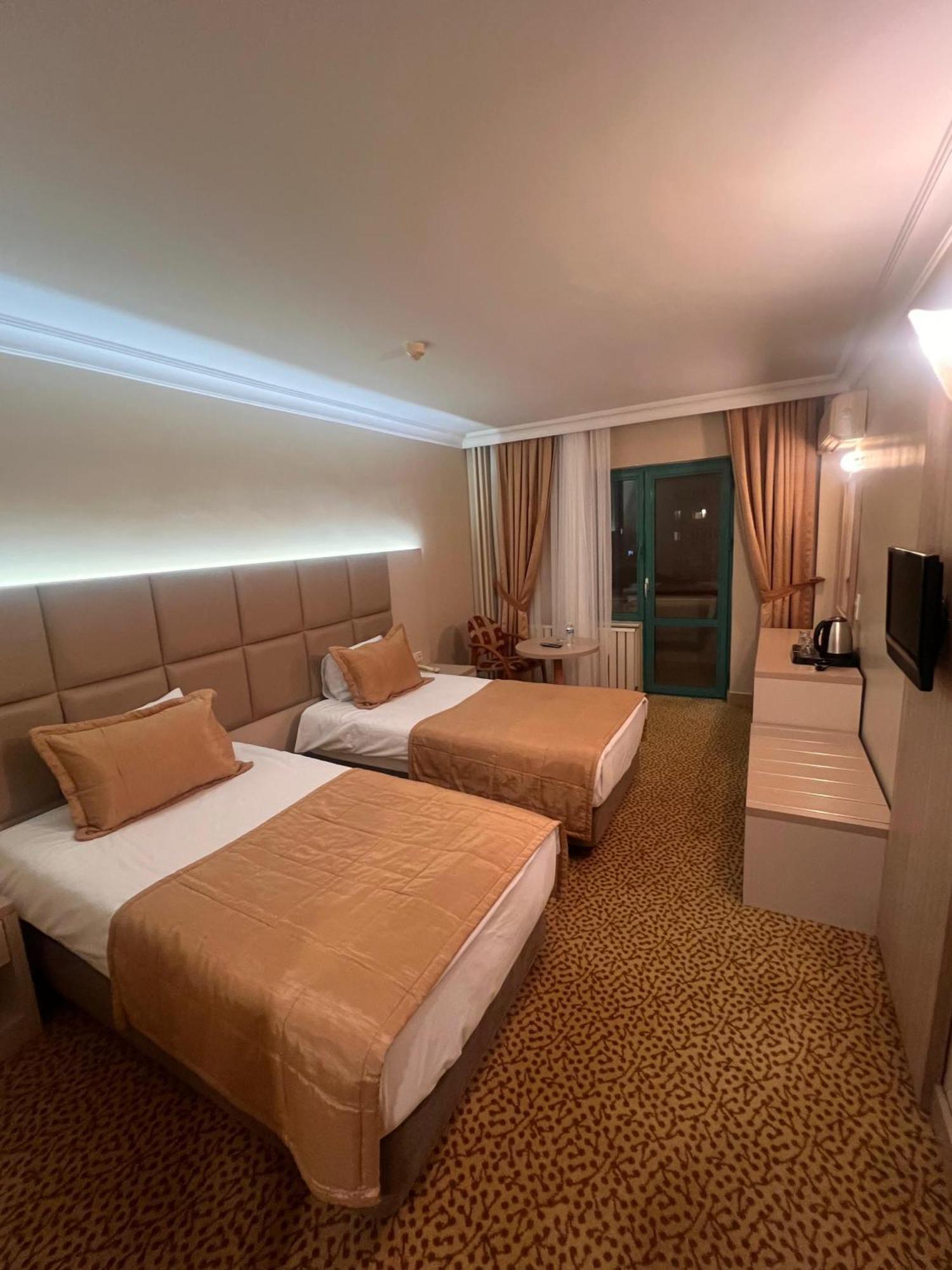 Sefa Hotel 1 Corlu Exterior photo